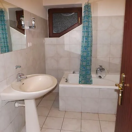 10 Os - Gdansk-sopot-gdynia Up To 19 Persons *